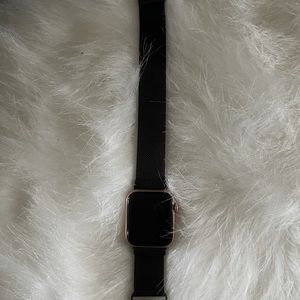 Apple series 4 watch